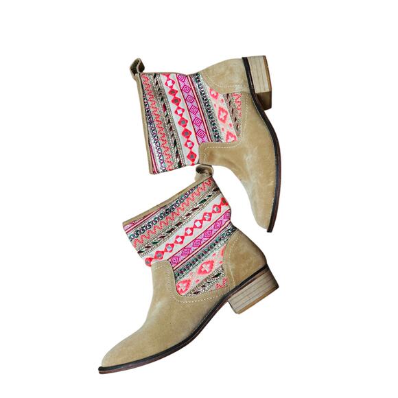 Z&L Shoes - NEW Z&L Bohemian Leather Suede Aztec Print Boots in Brown Leather Upper and Sole
